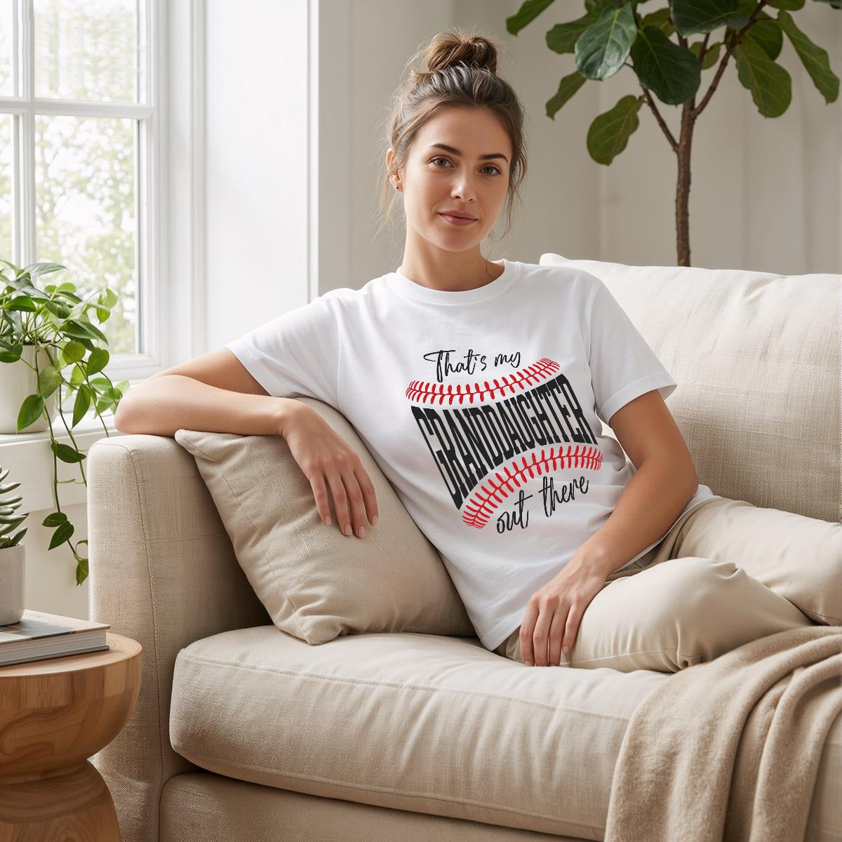 Women's That's My Granddaughter T-Shirt|Comfort Colors C1717 Double DTG